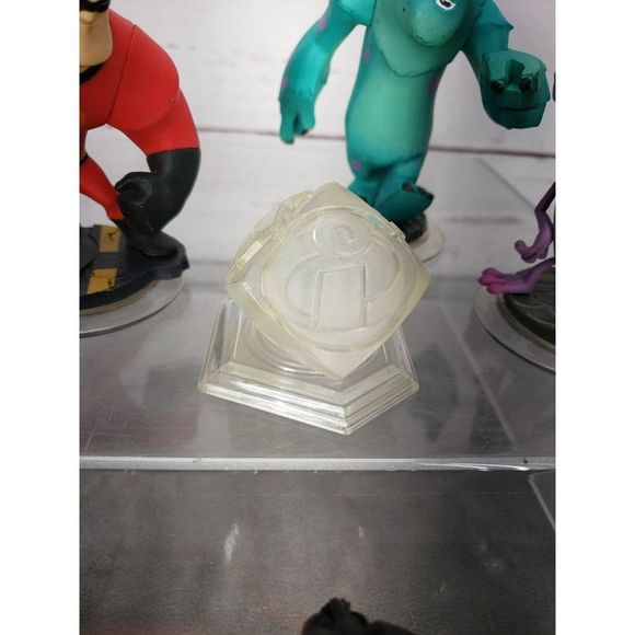 Disney Infinity Lot Of 7 THE INCREDIBLES, Monster Inc Sully, Jack Sparrow - Picture 5 of 11
